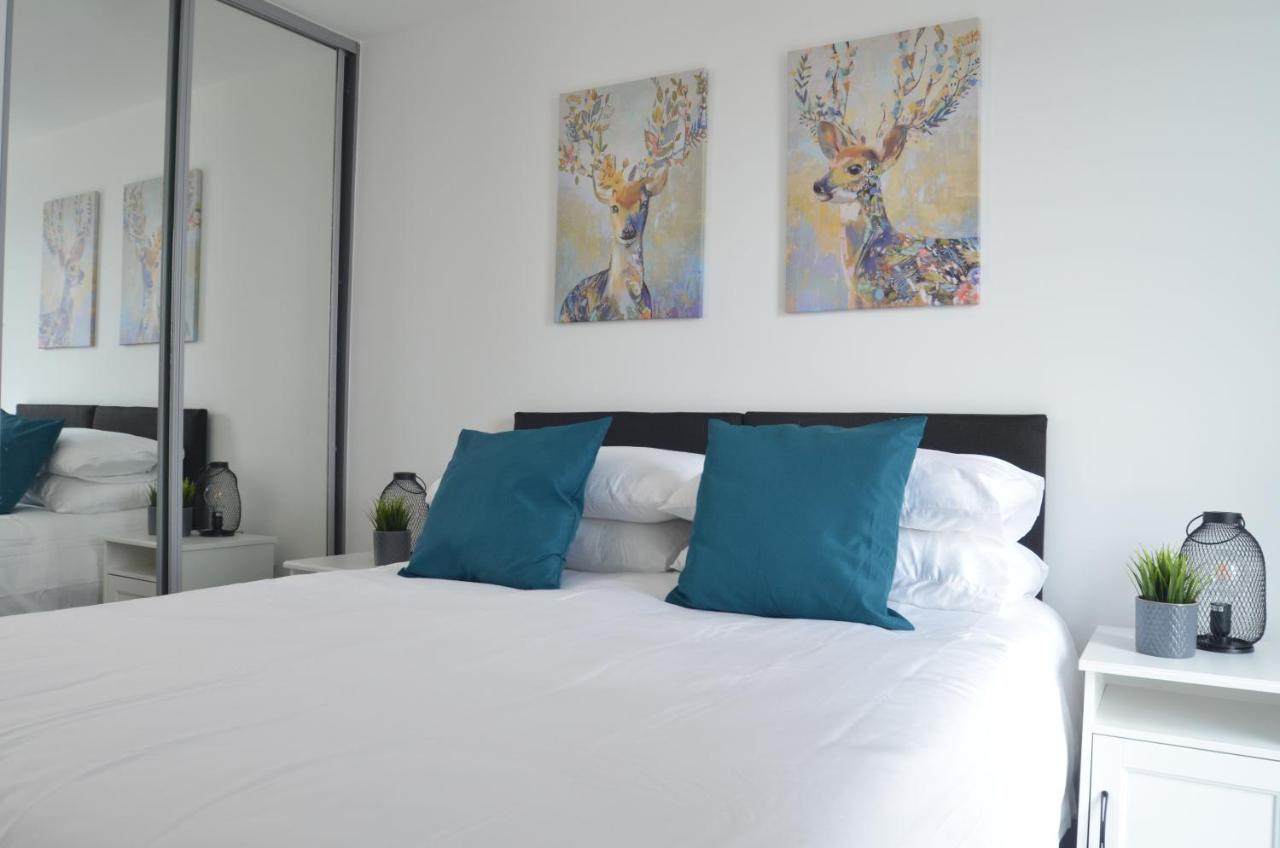 Live It Up In This 14Th Floor Open Plan Apartment With Amazing City Views, Sleeps Up To 6 People! Apartamento