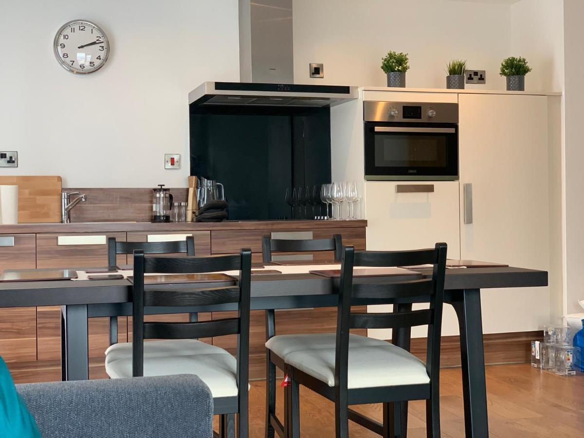 Apartamento Live It Up In This 14Th Floor Open Plan Apartment With Amazing City Views, Sleeps Up To 6 People!